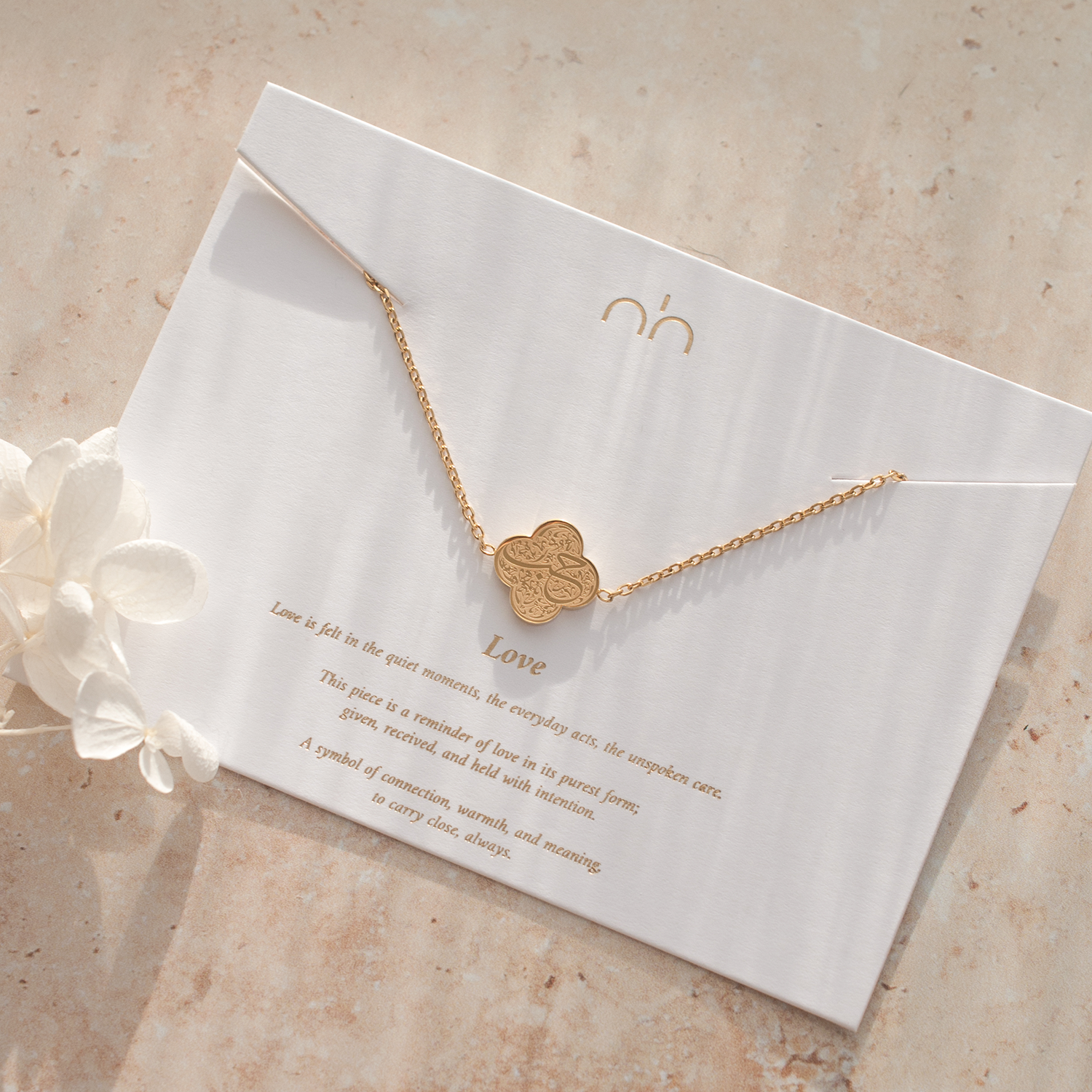 Love Bracelet v2 | Hubb