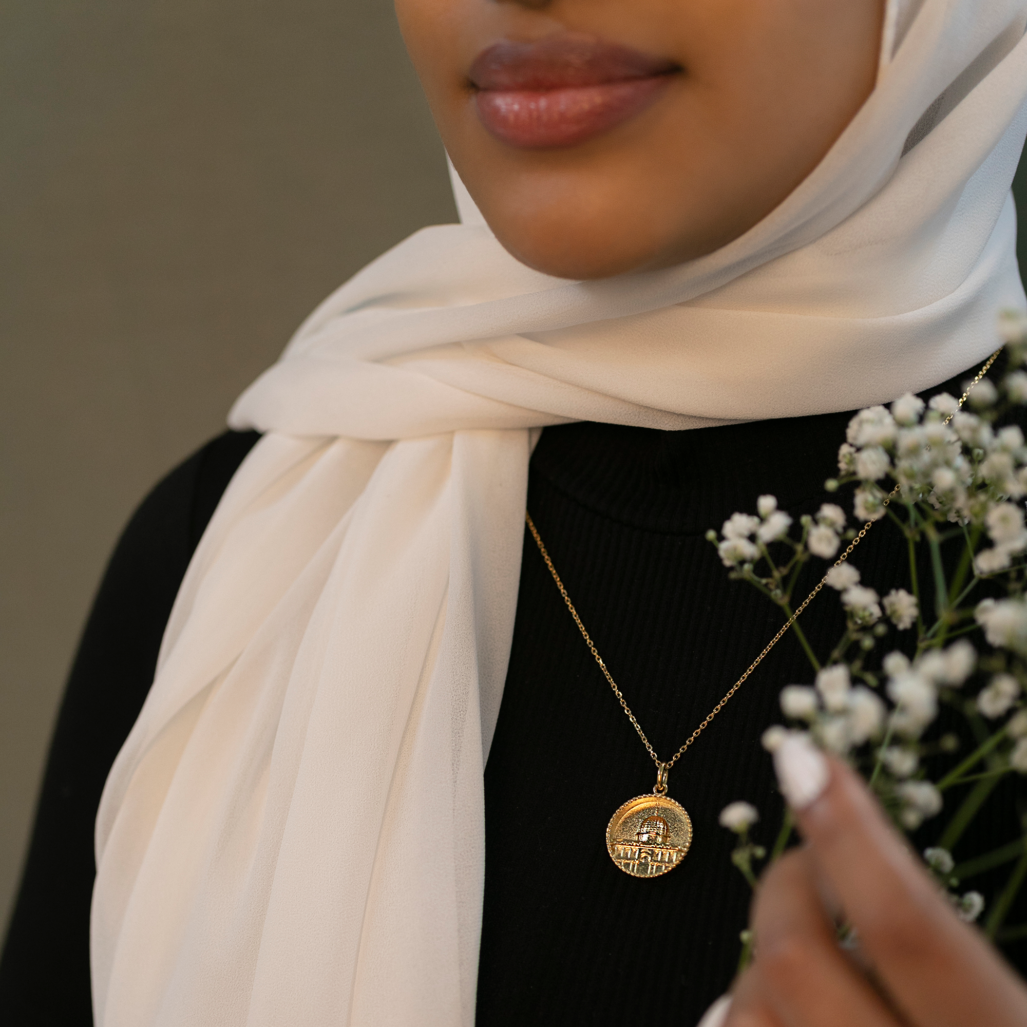 model wearing palestine dome of the rock necklace