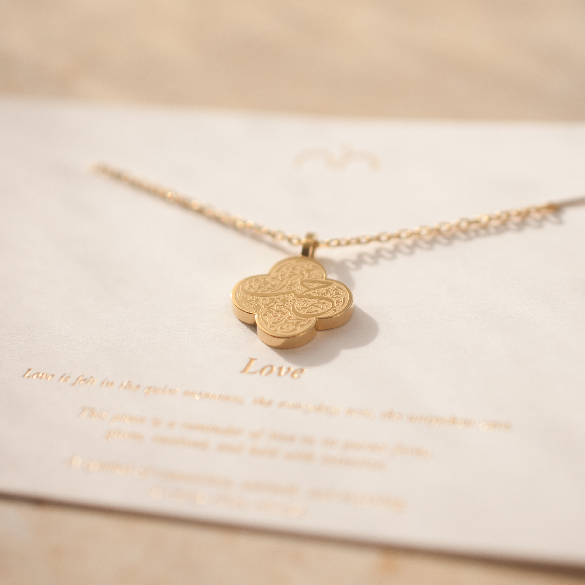 Love Necklace v2 | Hubb