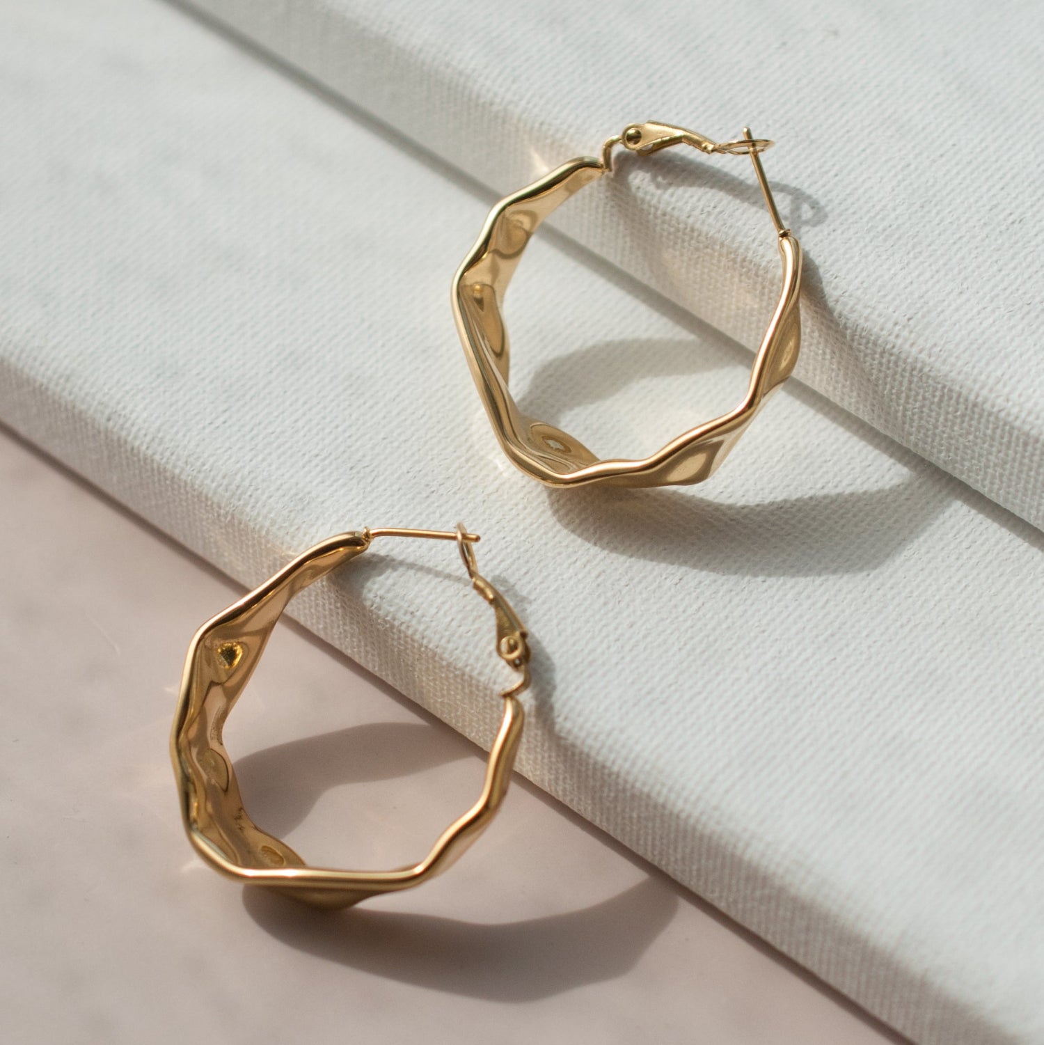 Taksir Hoop Earrings